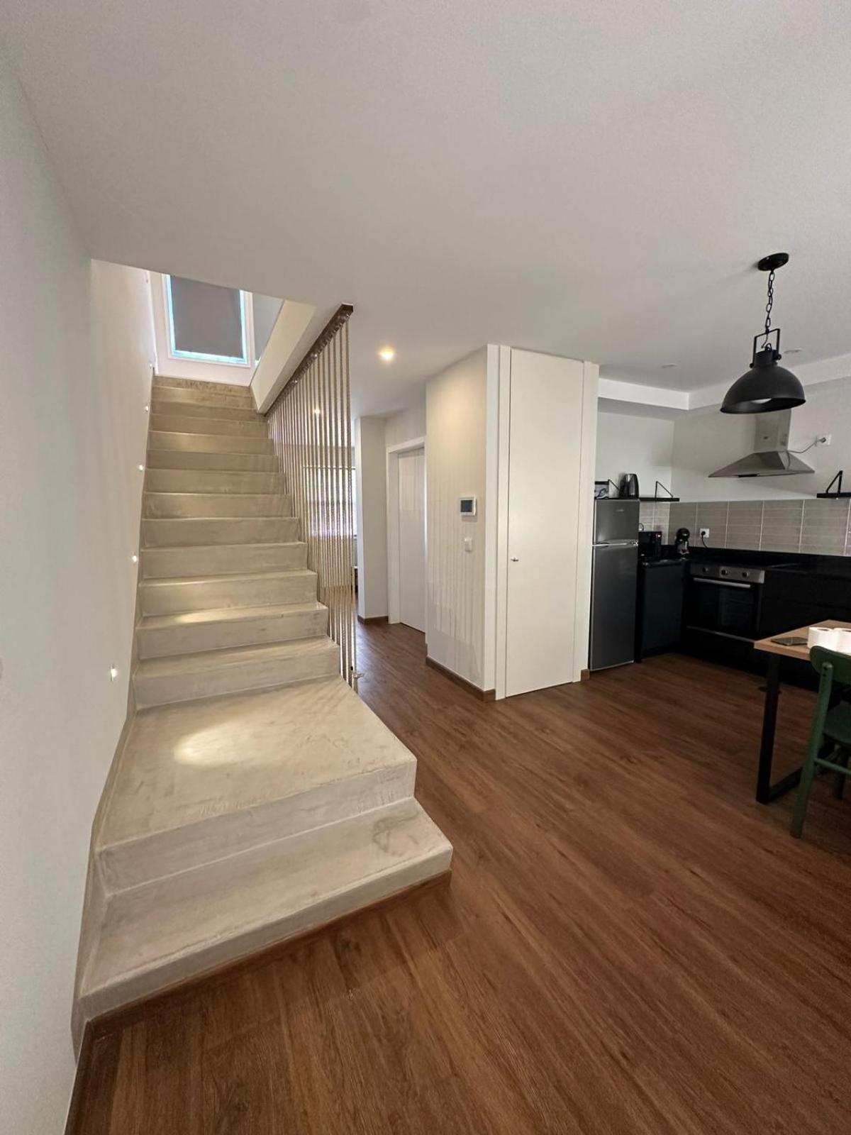 Fabulous Duplex Apartment Porto Luaran gambar